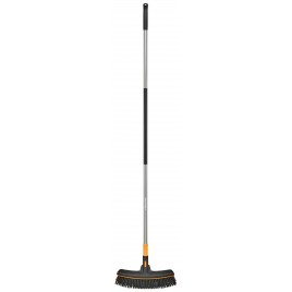 Fiskars Ergonomic Szczotka uniwersalna ogrodowa miotła do zamiatania tarasu, 171cm 107711