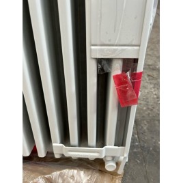 OUTLET Kermi Therm X2 Line-V Grzejnik płytowy 11 605 x 2305 PLV110602301R1K USZKODZONY