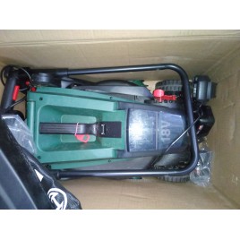 OUTLET!! BOSCH UniversalRotak 2x18V-37-550 (2x4.0 Ah) Kosiarka akumulatorowa 06008B9E00