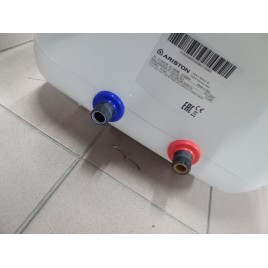 OUTLET!! ARISTON ANDRIS R 15 U Podumywalkowy elektryczny podgrzewacz wody, 1,2kW 3100336