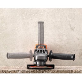 Black & Decker BCG720M1 Szlifierka kątowa akumulatorowa (125mm/18V/1x4,0Ah), torba