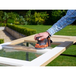 Black & Decker BDCROS18 Akumulatorowa szlifierka mimośrodowa (125mm/18V/1x1,5Ah), torba