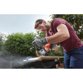 Black & Decker BEG010 Szlifierka kątowa (115mm/710W)