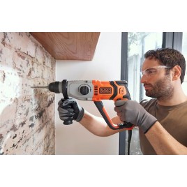 Black & Decker BEHS02K Młotowiertarka SDS-Plus (2,2J/800W), walizka