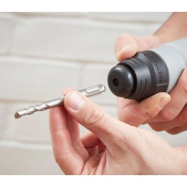 Black & Decker BEHS02K Młotowiertarka SDS-Plus (2,2J/800W), walizka