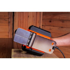 Black & Decker BEW712 Elektryczny strug (82mm/0-2mm/710W)