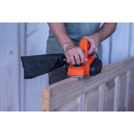 Black & Decker BEW712 Elektryczny strug (82mm/0-2mm/710W)