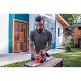 Black & Decker BEW712 Elektryczny strug (82mm/0-2mm/710W)