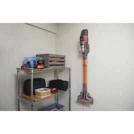 Black & Decker BHFEV182C Akumulatorowy odkurzacz pionowy (18V/1x2,0Ah)