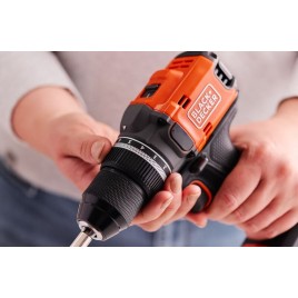 Black & Decker BLD682D2XK Akumulatorowy wkrętak bezszczotkowy (50Nm/18V/2x2,0Ah), walizka