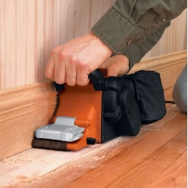 Black & Decker KA88 Szlifierka taśmowa (720W/75x533mm)
