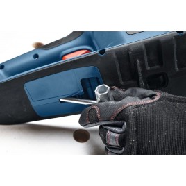 BOSCH GKE 18V-40 PROFESSIONAL Piła łańcuchowa 1x 5,5 Ah 06008D3001