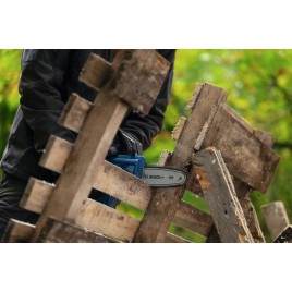 BOSCH GKE 18V-15 PROFESSIONAL Akumulatorowa piła do gałęzi 06008D7000