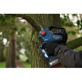 BOSCH GKE 18V-15 PROFESSIONAL Akumulatorowa piła do gałęzi 06008D7000