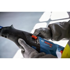 BOSCH GSA 18V-28 PROFESSIONAL Akumulatorowa piła szablasta BITURBO, bez aku 06016C0000