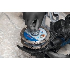 BOSCH GNF18V-40 PROFESSIONAL Bruzdownica 06016C5000