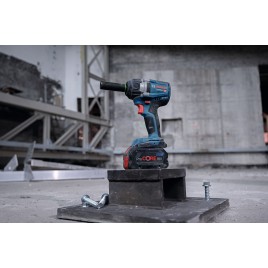 BOSCH GDS 18V-750 C PROFESSIONAL Aku klucz udarowy 06019L9000