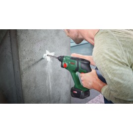 BOSCH UniversalHammer 18V Akumulatorowy młot, 1x 18V 4,0Ah+AL 1830 06039D6004