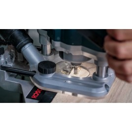 BOSCH Frez prosty płaski PRO, dwa rowki, ø 16 × L 30, trzpień 8 mm 2608629679
