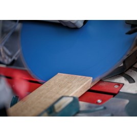 BOSCH Tarcza pilarska EXPERT Aluminium cordless, 305 × 2,4 / 1,8 × 25,4 mm, T80 2608902247