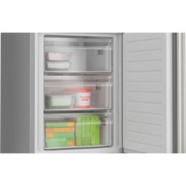 Bosch Serie 4 Wolnostojąca chłodziarko-zamrażarka z zamrażalnikiem na dole 203 × 60 cm KGN