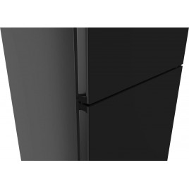 Bosch Serie 6 Lodówka z dolnym zamrażalnikiem wolnostojąca 203 x 70 cm KGN49LBCF