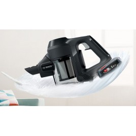 Bosch Serie 6 Odkurzacz akumulatorowy Unlimited Czarny BBS611BSC