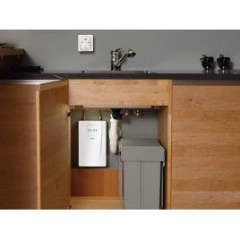 CLAGE CFX-U Elektroniczny kompaktowy Podgrzewacz przepływowy, 11-13,5 kW 400 V 2400-26513