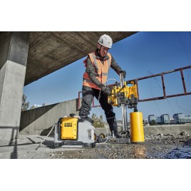 DeWALT DCE6820N Zbiornik do chłodziwa XR 15l (18V/bez akumulatora i ładowarki)