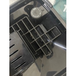 WYPRZEDAŻ DeLonghi Magnifica Evo Ekspres automatyczny ECAM 290.61.B PO SERWISIE,USZKODZONE