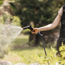 Fiskars Comfort Regulowany pistolet do podlewania 1065484