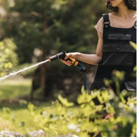 Fiskars Comfort Regulowany pistolet do podlewania 1065484