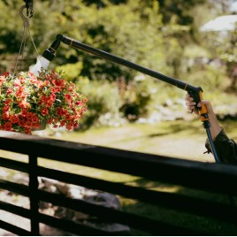 Fiskars Comfort Regulowana laska do podlewania, sterowanie z przodu 1065489