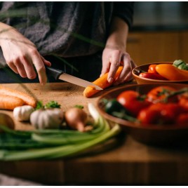 Fiskars Essential Zestaw 2 noży kuchennych 1065582