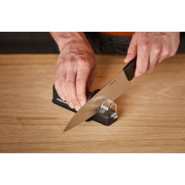 Fiskars Essential Ostrzałka do noży RollSharp 1065598