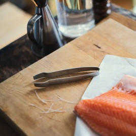 Fiskars Pęseta do ości 1079962