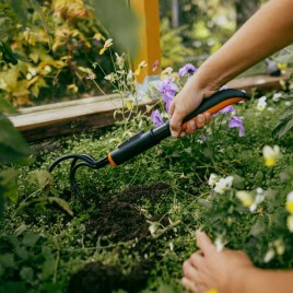 Fiskars OneClick Wąski kultywator (9,1 cm) 1080686