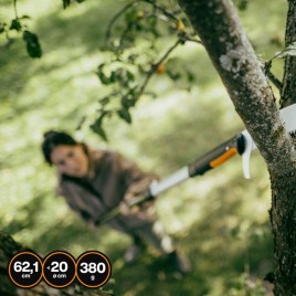 Fiskars OneClick Zakrzywiona piła do przycinania gałęzi (62,1 cm) 1080690