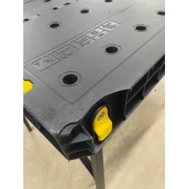 WYPRZEDAŻ Stanley STST83492-1 Essential Składany stół roboczy, 320 kg, USZKODZONE