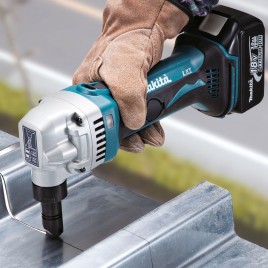Makita DJN161Z Aku. nożyce do blachy Li-Ion 18V, bez akumulatora
