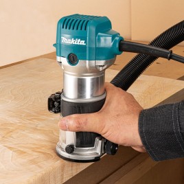 Makita RT0702CX3J Frezarko-wycinarka z akcesoriami 710W, Makpac