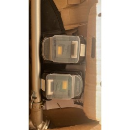 WYPRZEDAŻ Makita DUR369APT2 Podkaszarka aku Li-ion LXT (2x5,0 Ah/18V) PO SERWISIE