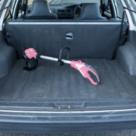 Makita UR100DSAP Akumulatorowa podkaszarka Li-ion CXT 1x2,0Ah/12V (Makita PINK)