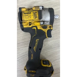 DeWALT DCF922N Aku. klucz udarowy (1/2"/406 Nm) XR 18V bez aku PO SERWISIE, UŻYWANY