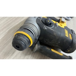 OUTLET DeWALT DCH273N Akku młotowiertarka SDS-Plus (18V/2,1J) bez aku PO SERWISIE