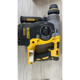 OUTLET DeWALT DCH273N Akku młotowiertarka SDS-Plus (18V/2,1J) bez aku PO SERWISIE