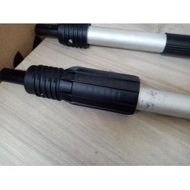 WYPRZEDAŻ DeWALT DCMPS567P1 Pilarka łańcuch na wysięgniku XR 20cm (1x5,0Ah/18V)