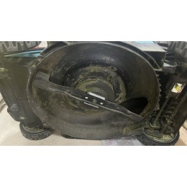 WYPRZEDAŻ Makita DLM481Z kosiarka aku 480mm Li-ion LXT 2x18V bez aku PO SERWISIE