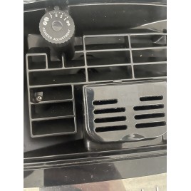 WYPRZEDAŻ DeLonghi Automatyczny ekspres ciśnieniowy ECAM 380.95.TB PO SERWISIE