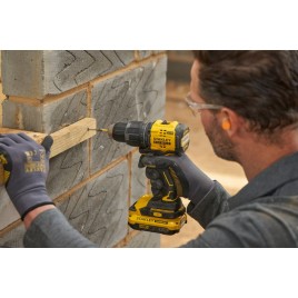 Stanley SFMCD716B FatMax V20 Bezszczotkowa wiertarko-wkrętarka udarowa (65Nm/18V/bez aku)